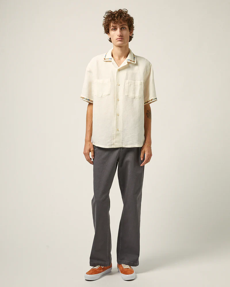 ROSE CHAIN EMBROIDERED SS SHIRT