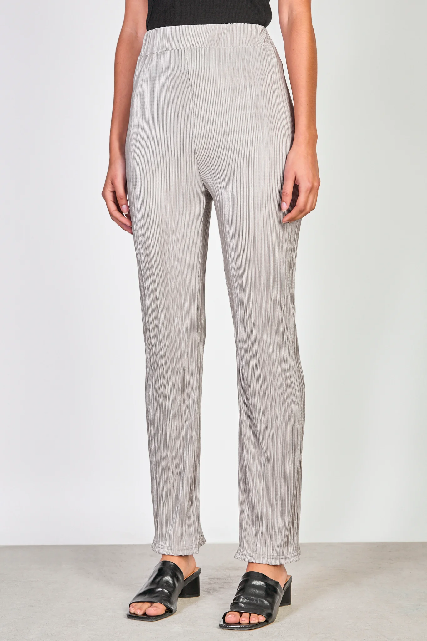Beige shiny micropleat trousers