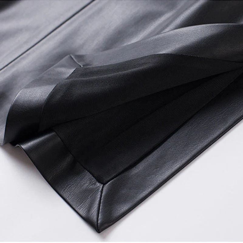 BLACK SIDE-LACED LEATHER SKIRT