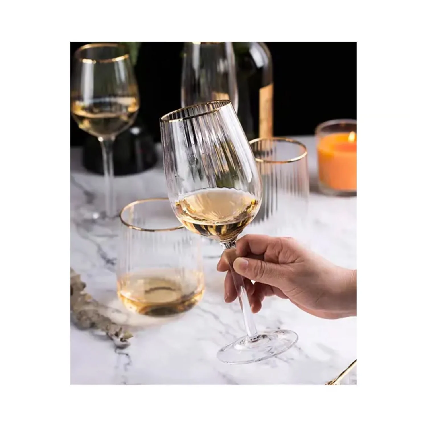 SET 4 COPAS Y 4 VASOS BORDE DORADO SCARLETT