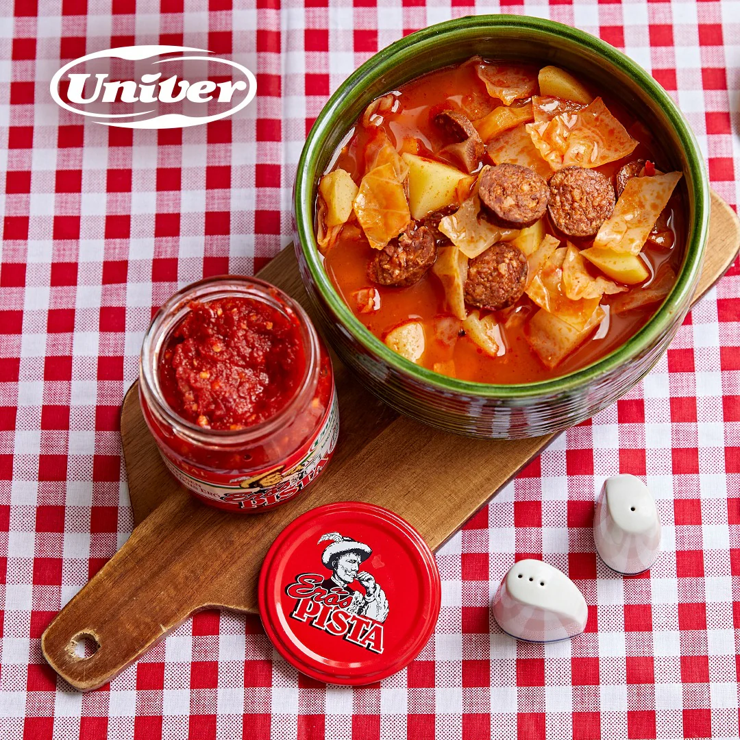 Erős Pista 200g - Hot Paprika Sauce