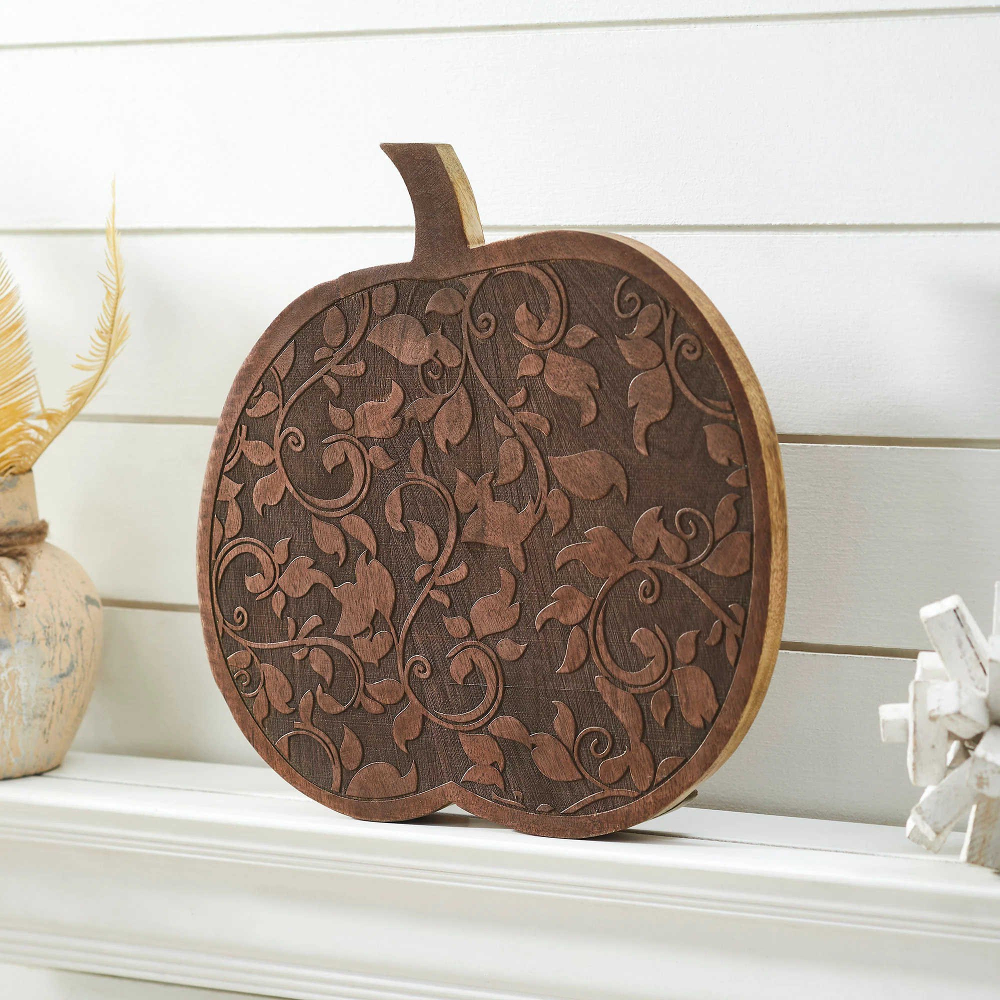 Dark Wooden Carved Vine Pumpkin 14x14x1.5