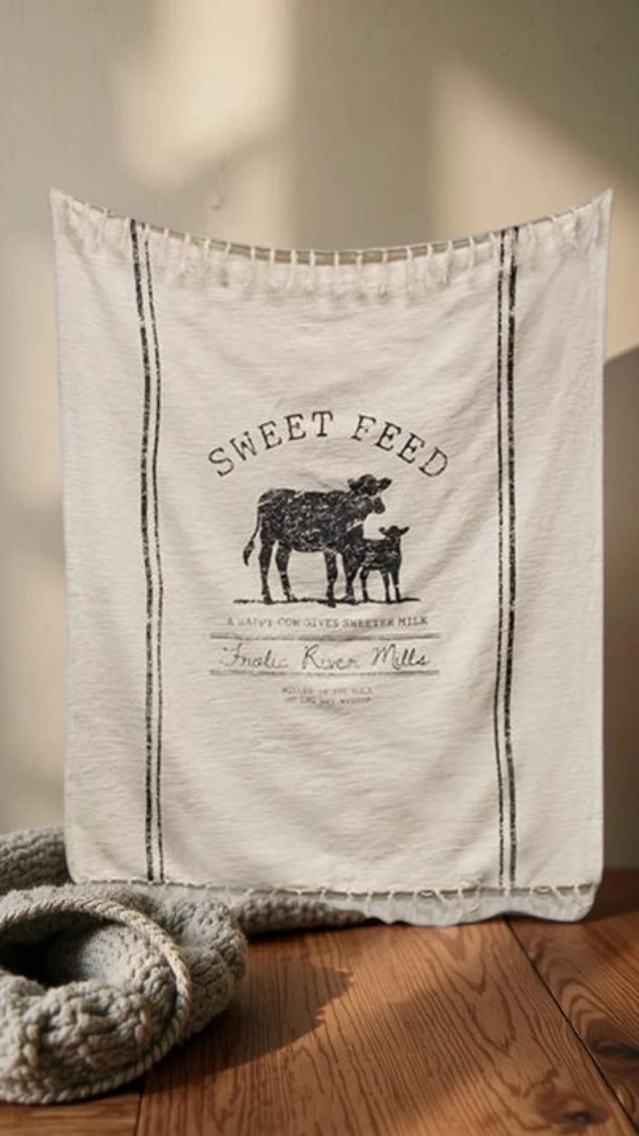 Sweet Feed Farmhouse Throw