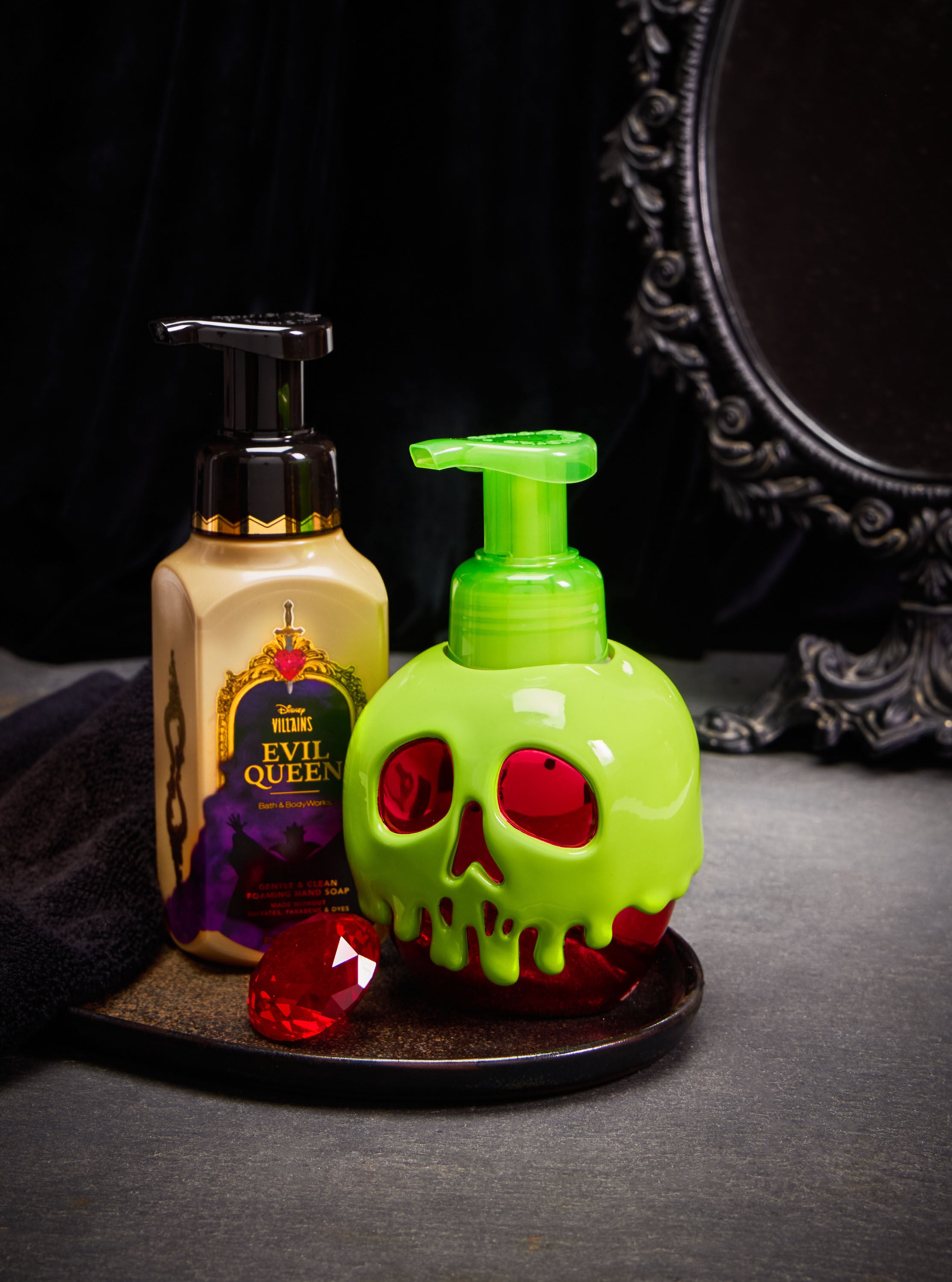 Evil Queen Poison Apple Gentle & Clean Foaming Hand Soap Dispenser