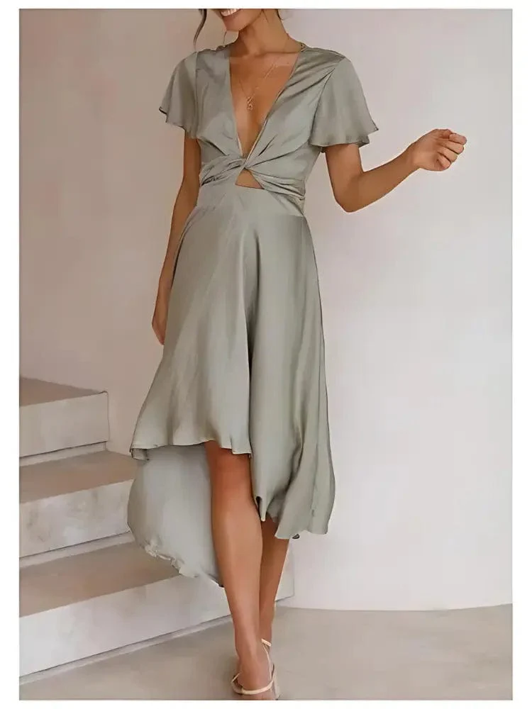 Robe �� Jupe Irr��guli��re et Col en V