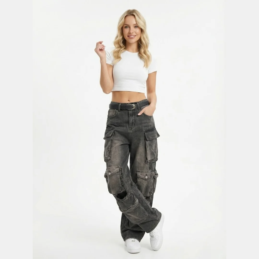Pantalon cargo large en denim noir avec poches uilitaire