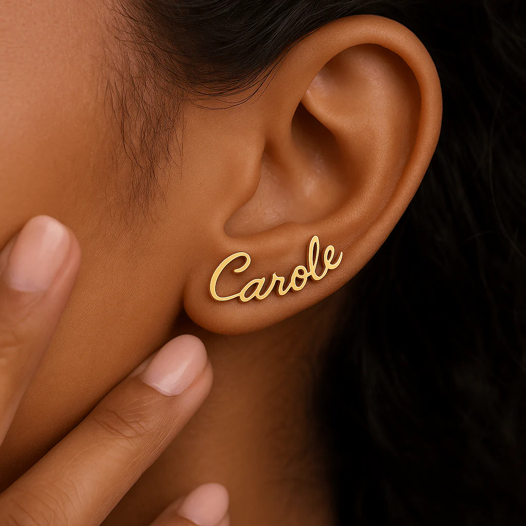 Boucles d��oreilles personnalis��es �C Acier inoxydable dor�� avec pr��nom