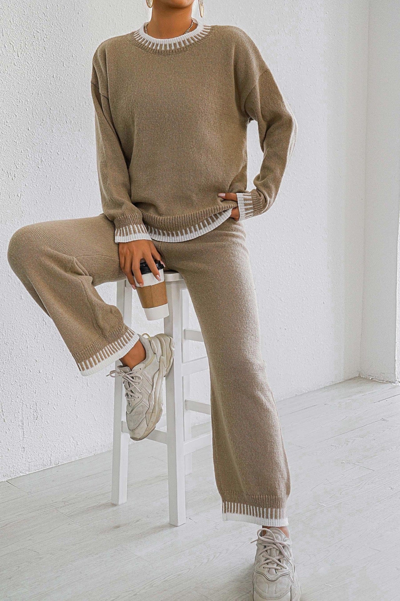 Ensemble 2 pi��ces automne-hiver�C haut et pantalon large droit en maille