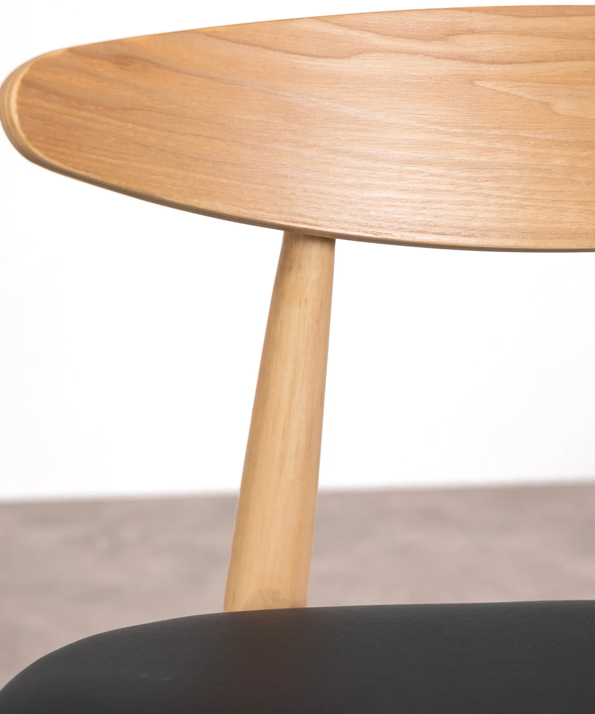 Silla de Comedor en Madera Acolchada Kyoto