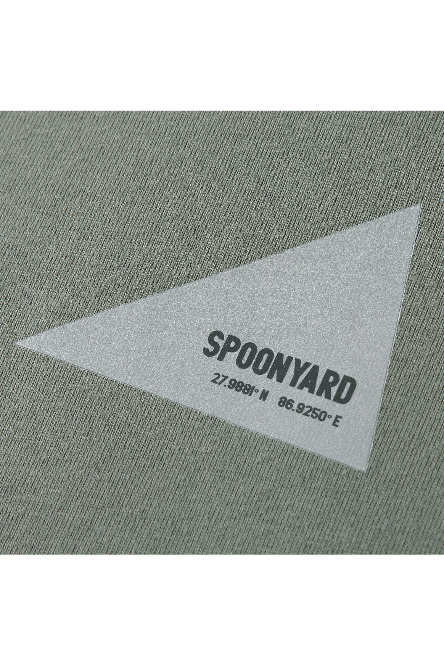 MEN'S SLANTED ZIP POCKET TEE