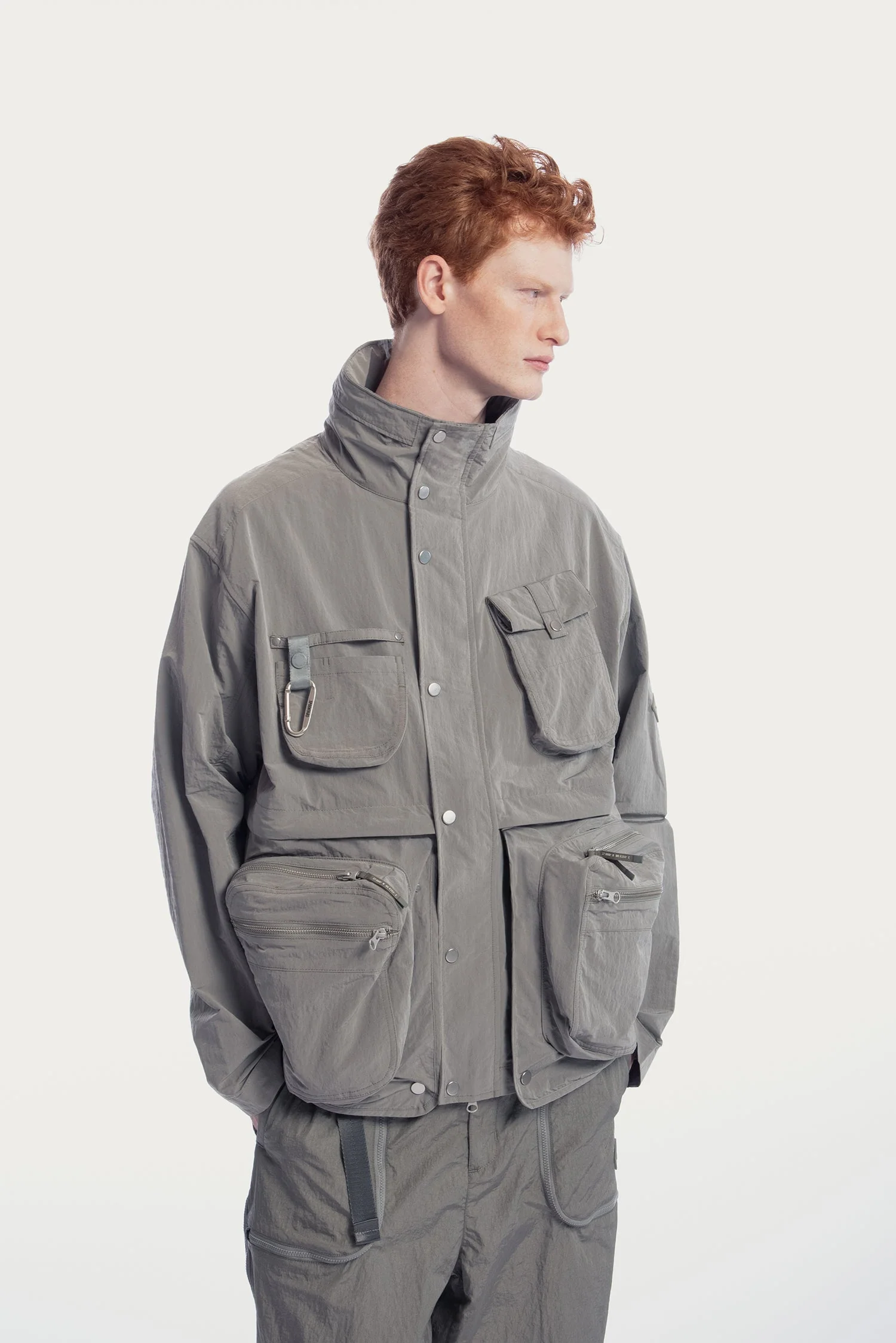 UNISEX 2-IN-1 CONVERTIBLE JACKET