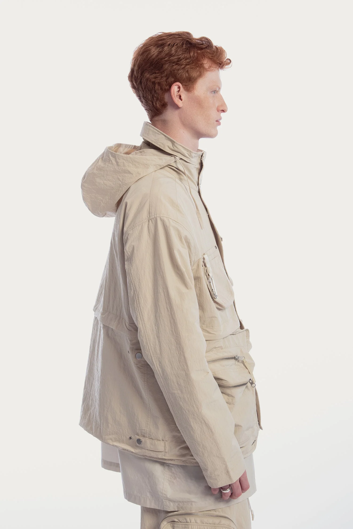 UNISEX 2-IN-1 CONVERTIBLE JACKET