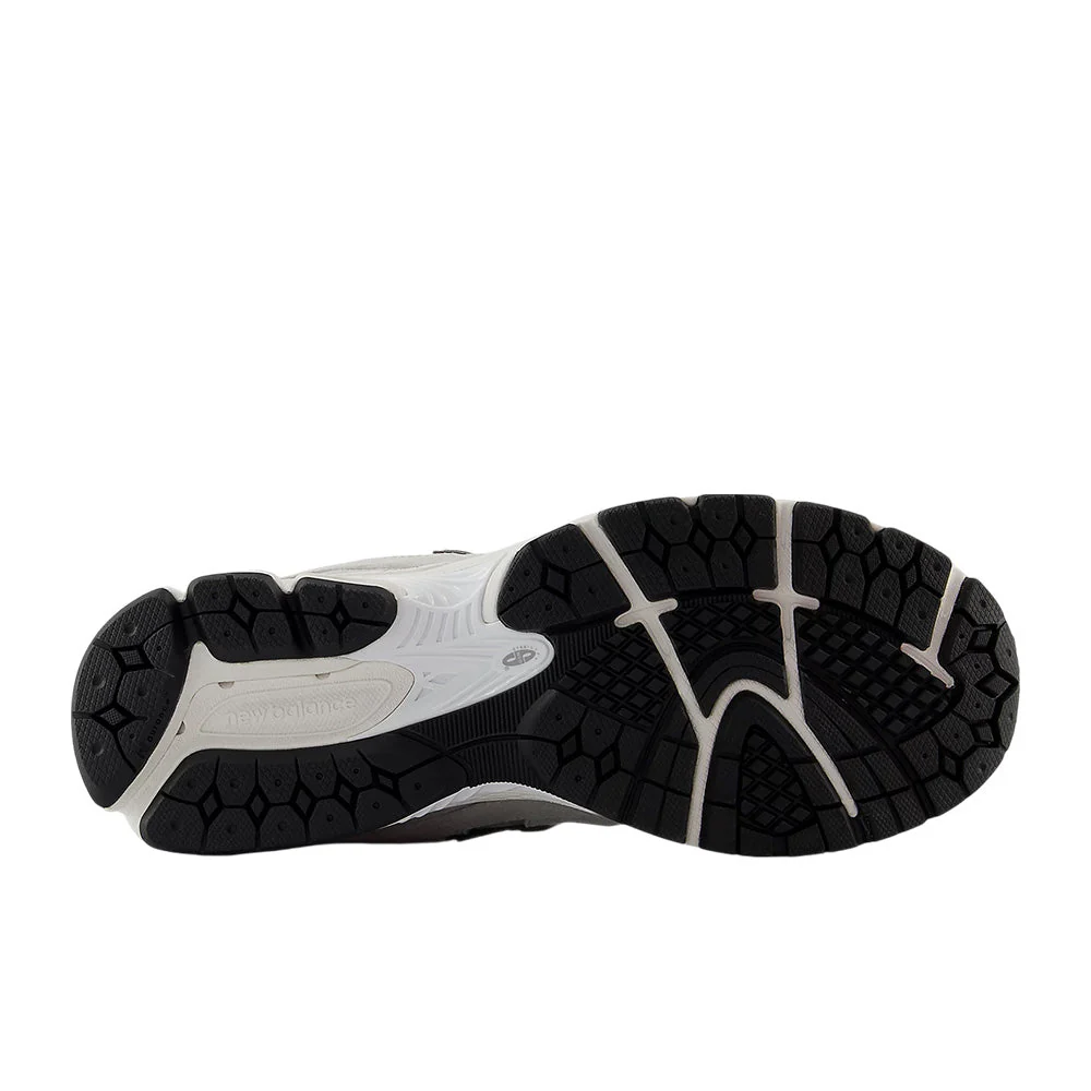 NEW BALANCE UNISEX 2002W