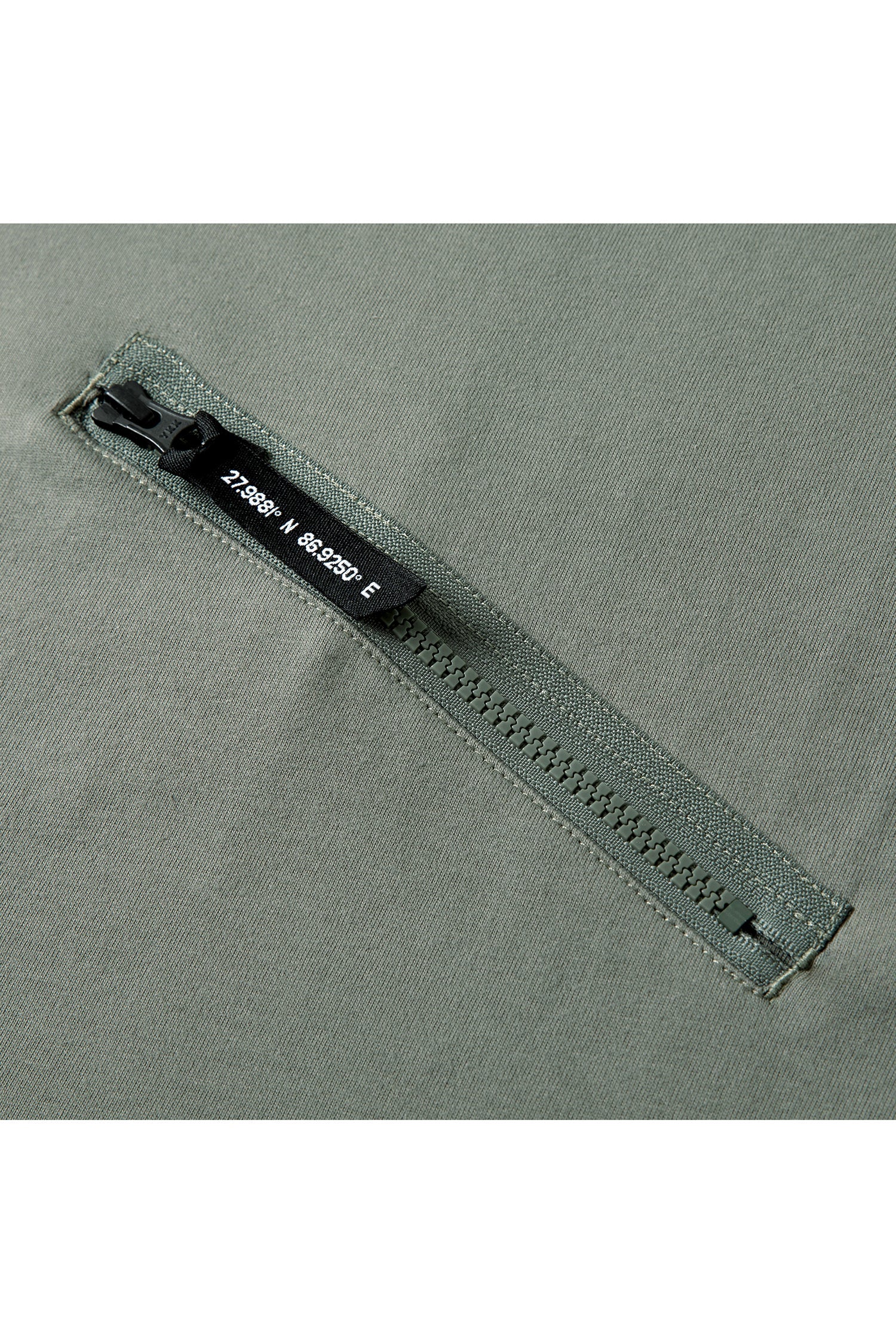 MEN'S SLANTED ZIP POCKET TEE