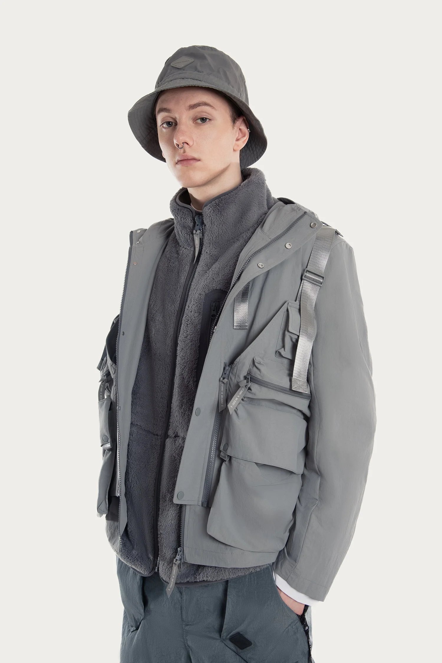 MEN'S 2-IN-1 DETACHABLE VEST-DETAIL JACKET