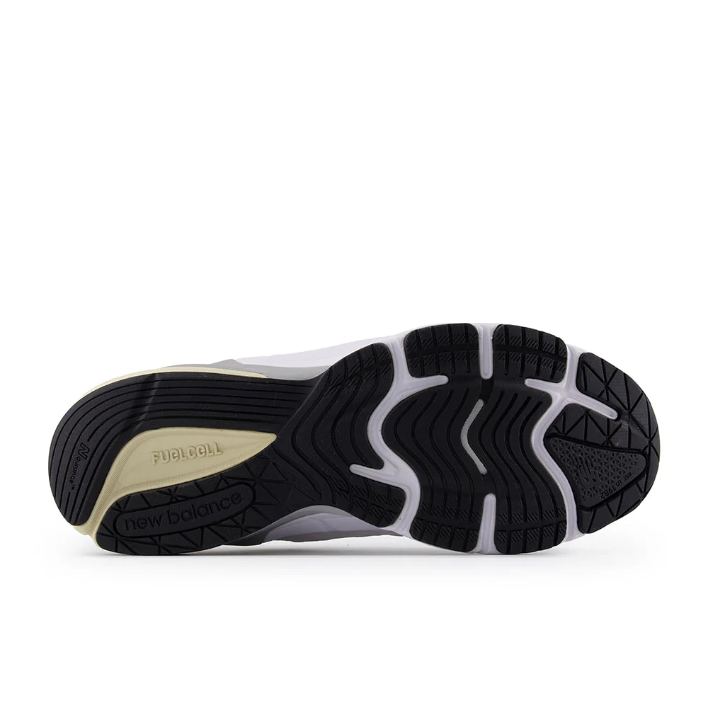 NEW BALANCE UNISEX MADE IN USA 990V6