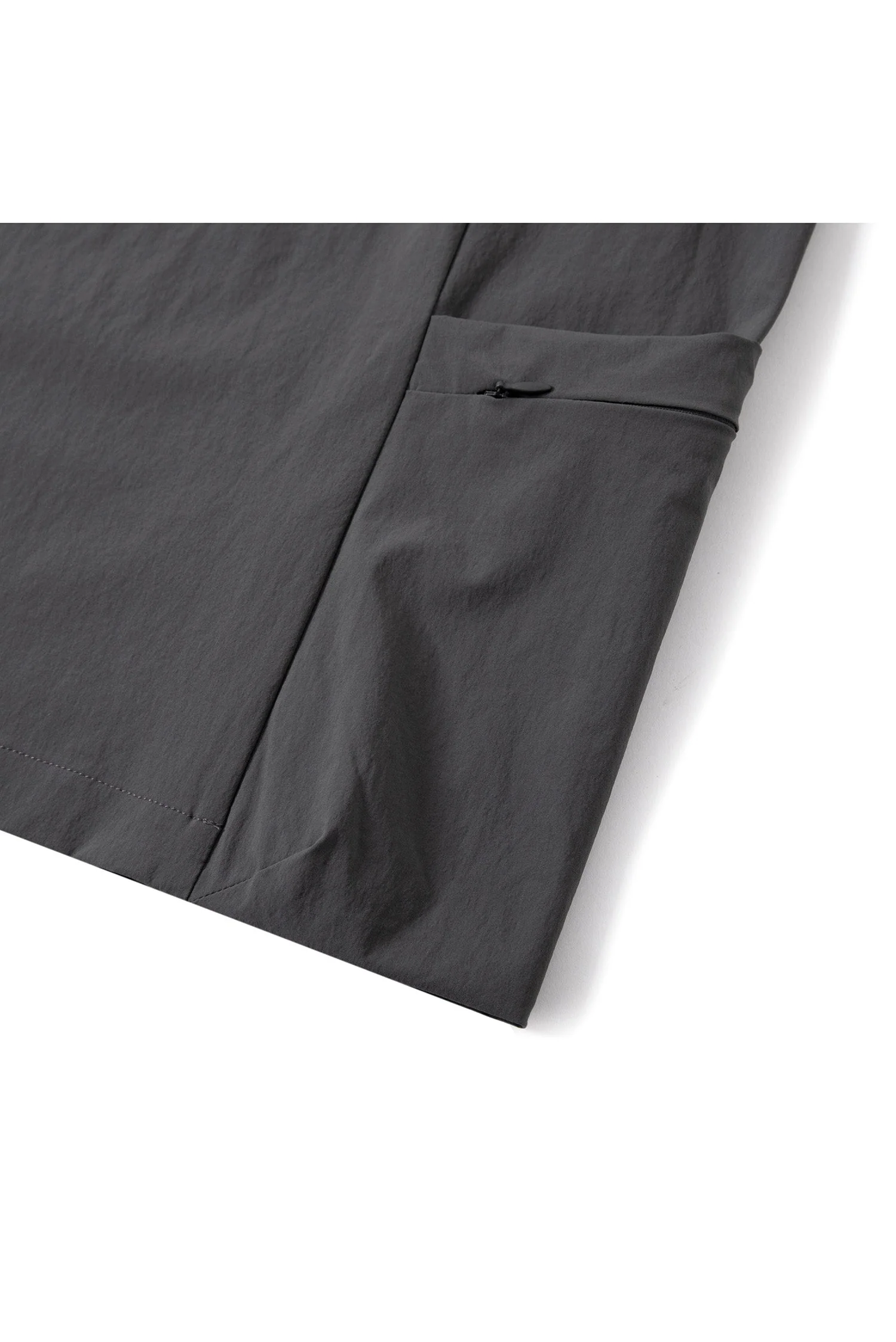 UNISEX PACKABLE SIDE ZIP POCKETS WOVEN S/S TOP