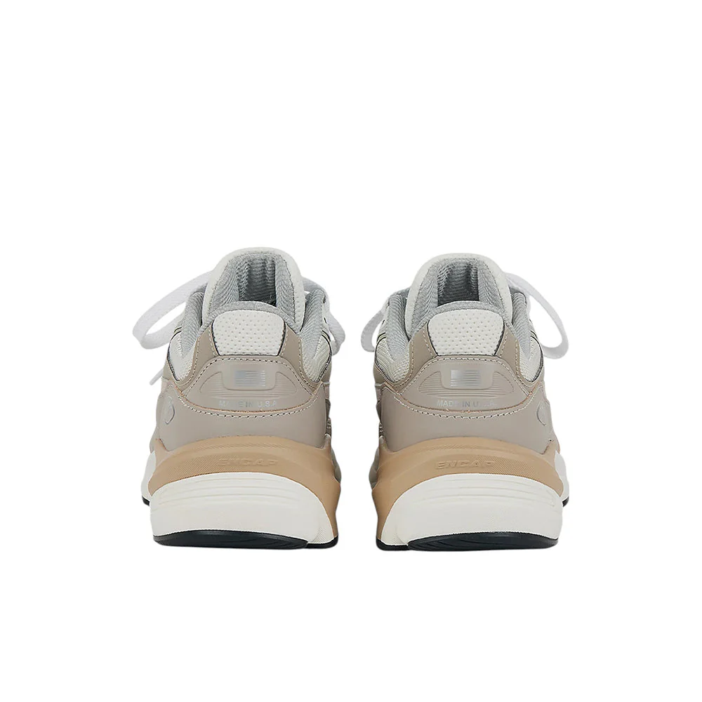 NEW BALANCE UNISEX MADE IN USA 990V6