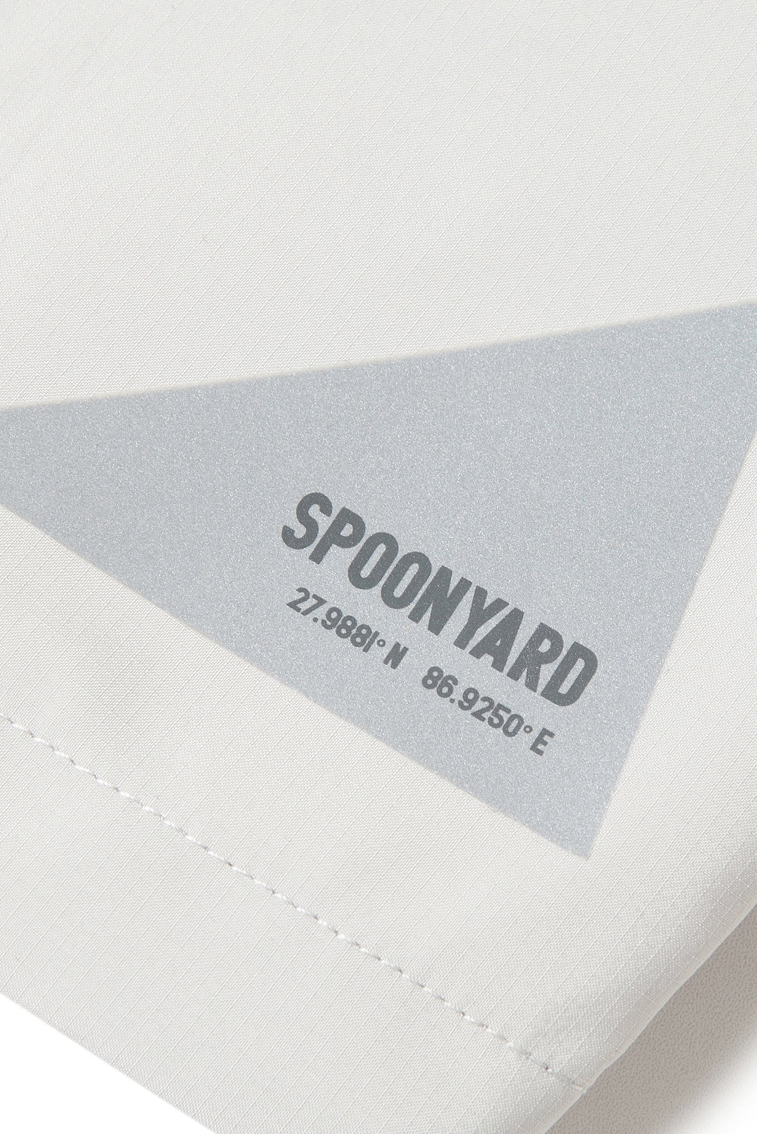 3-layer tape seam tech shell jacket