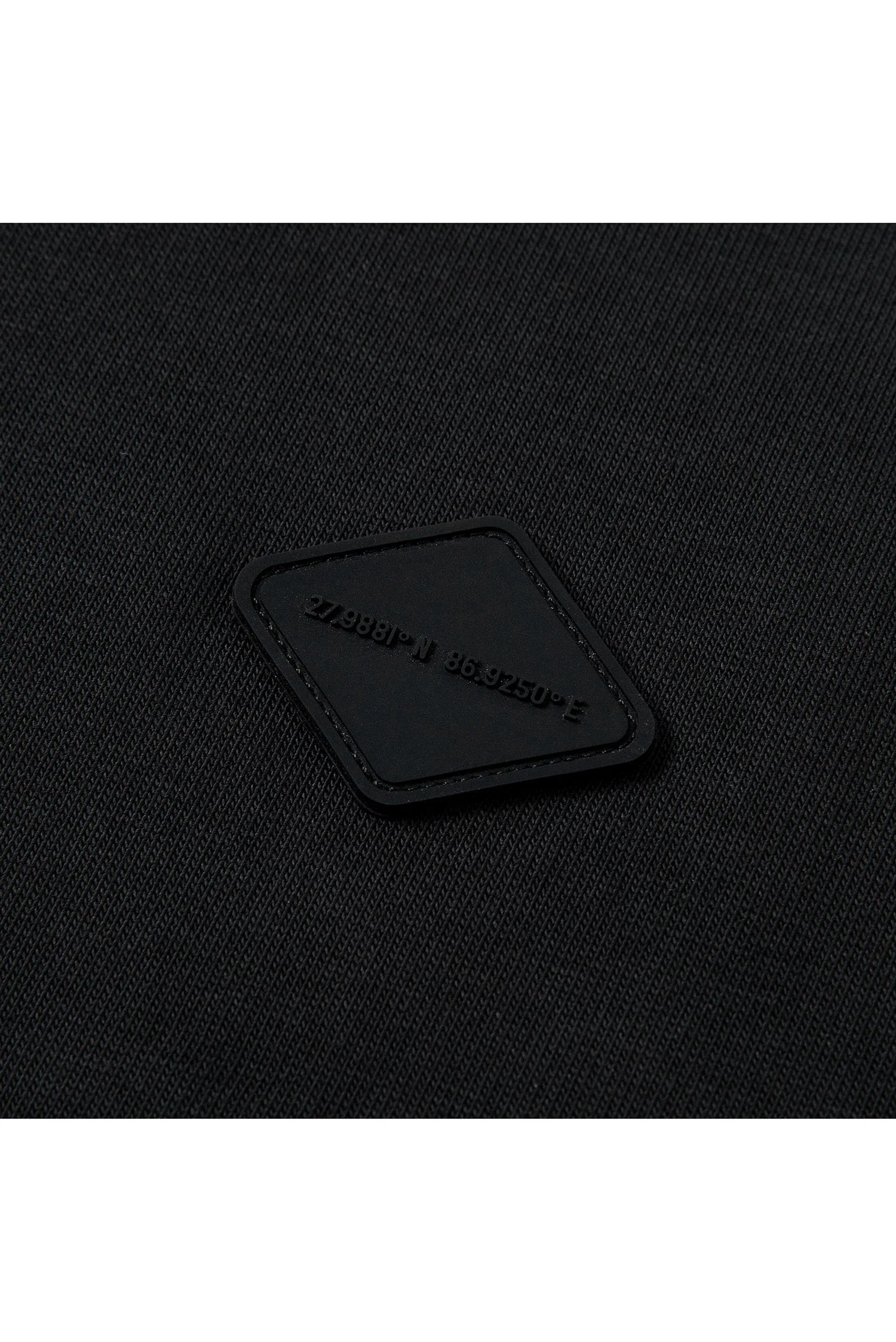 UNISEX ATTACHED POCKET TEE