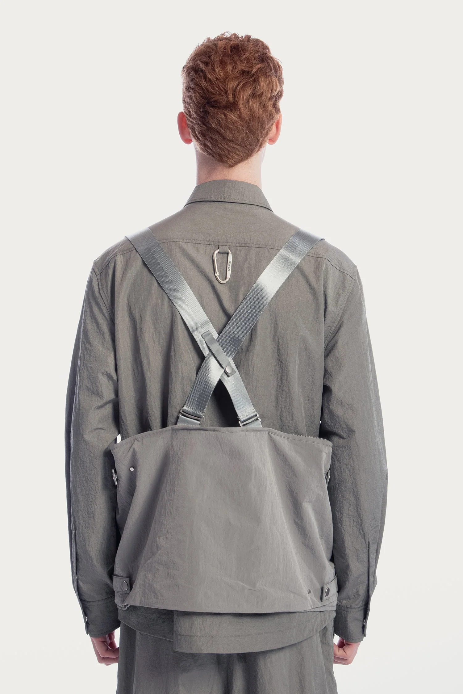 UNISEX 2-IN-1 CONVERTIBLE JACKET