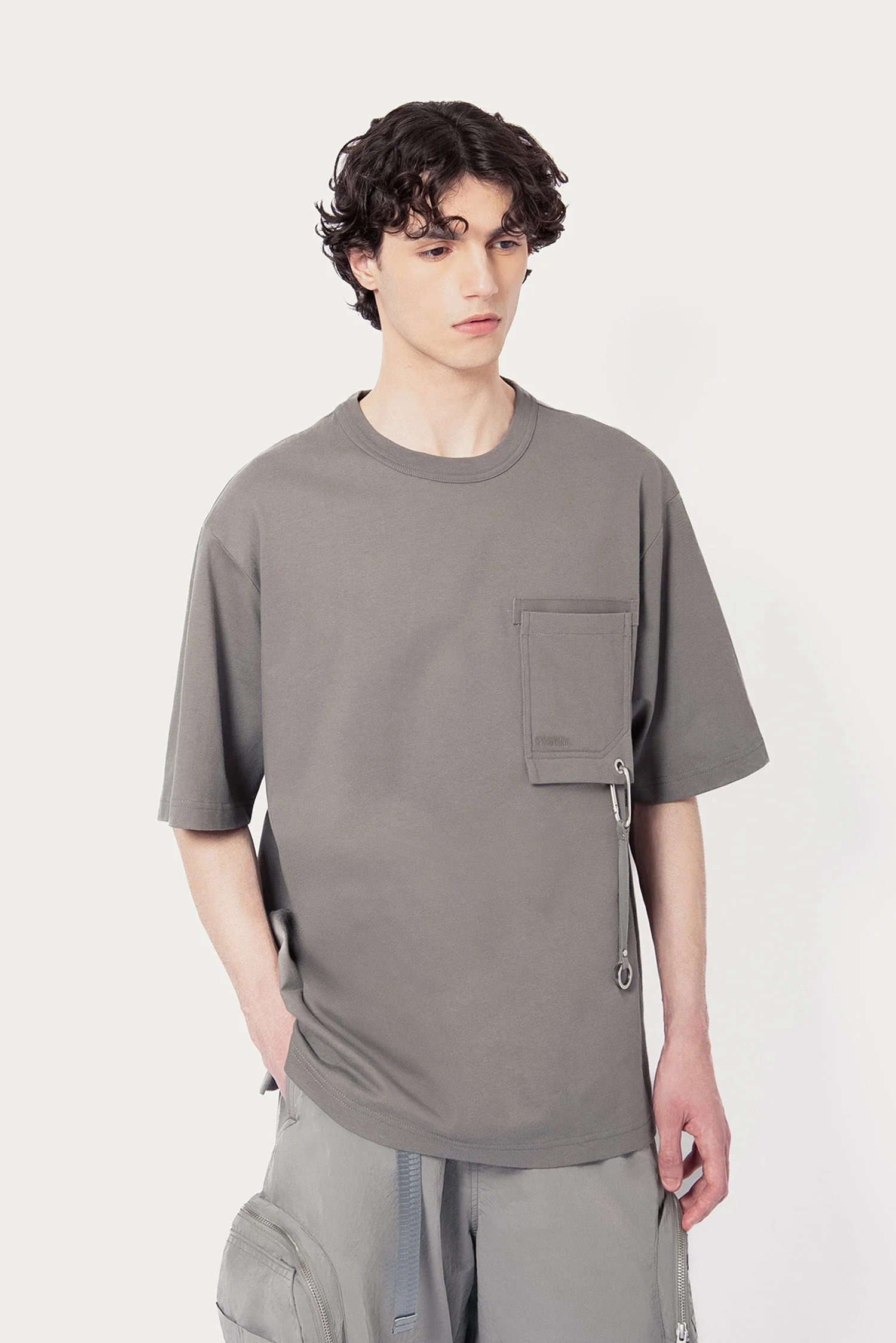 UNISEX POCKET TEE