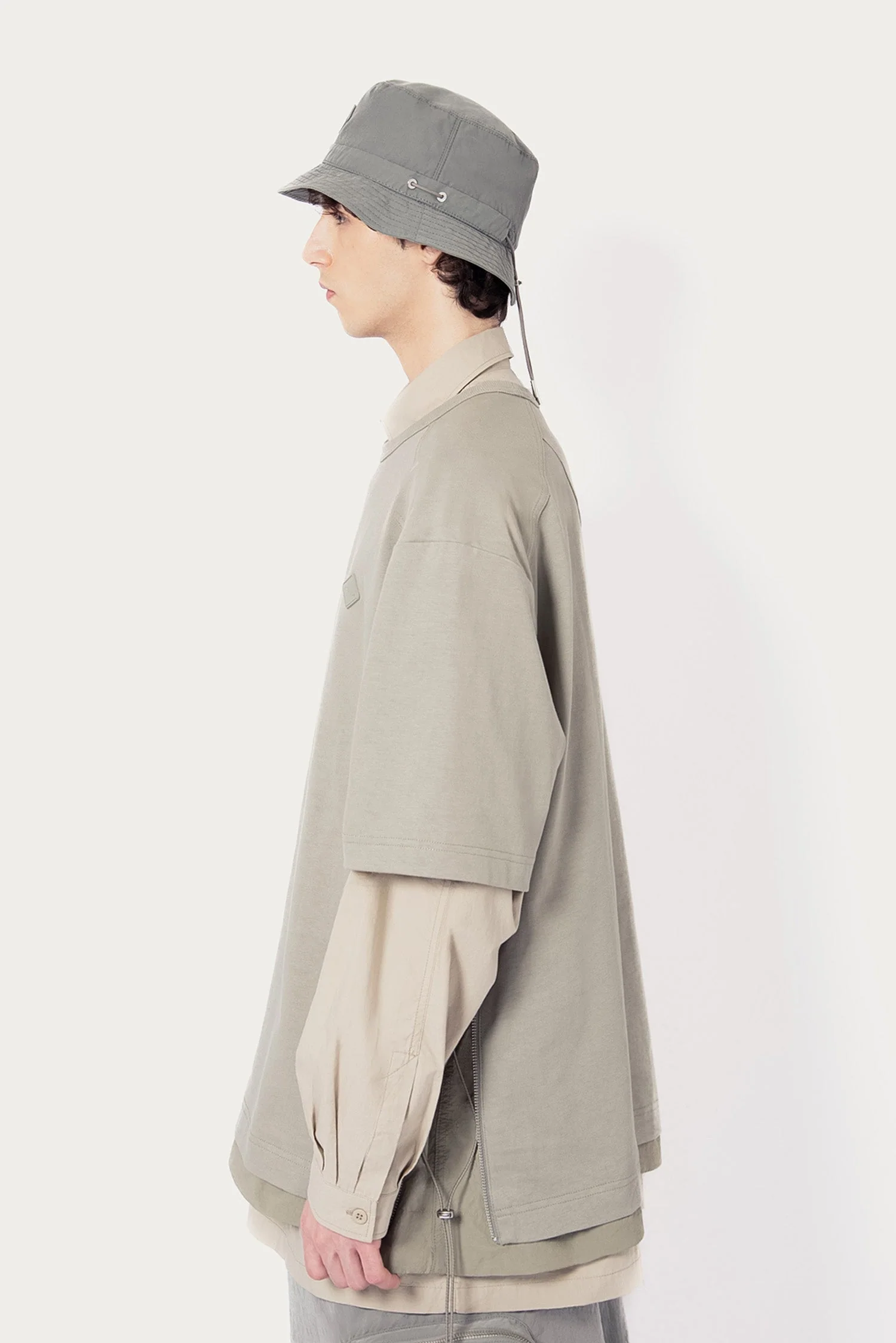 UNISEX SIDE LACE UP TEE