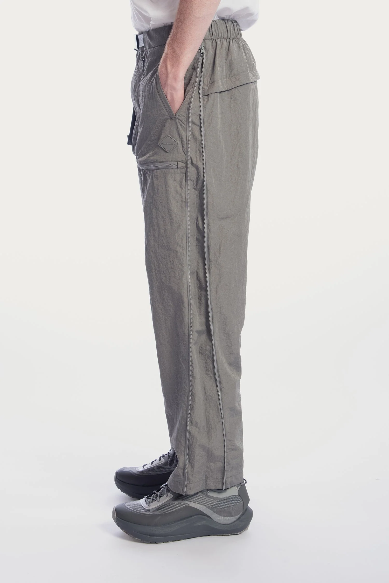 UNISEX ZIPPER POCKETS PANTS