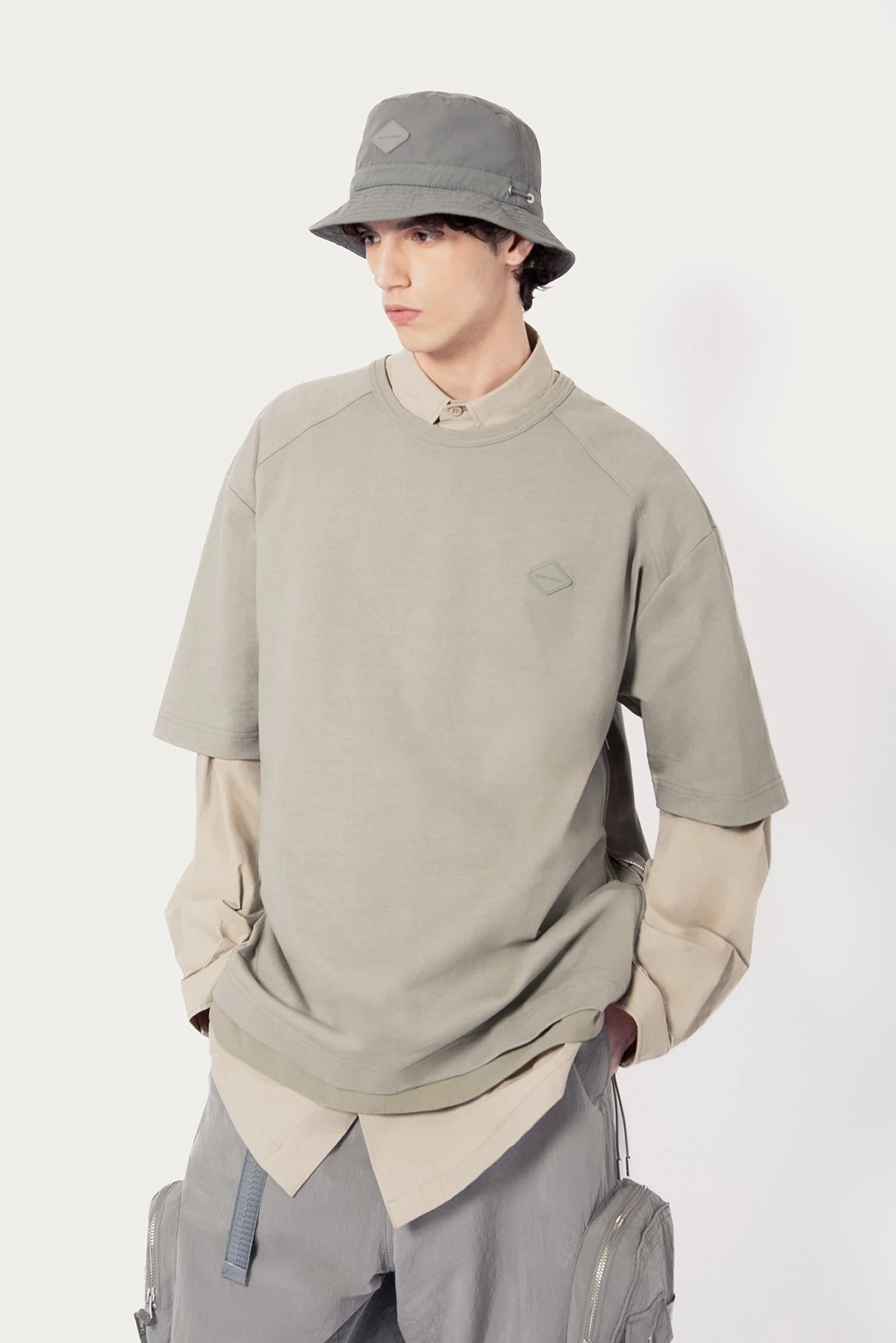 UNISEX SIDE LACE UP TEE