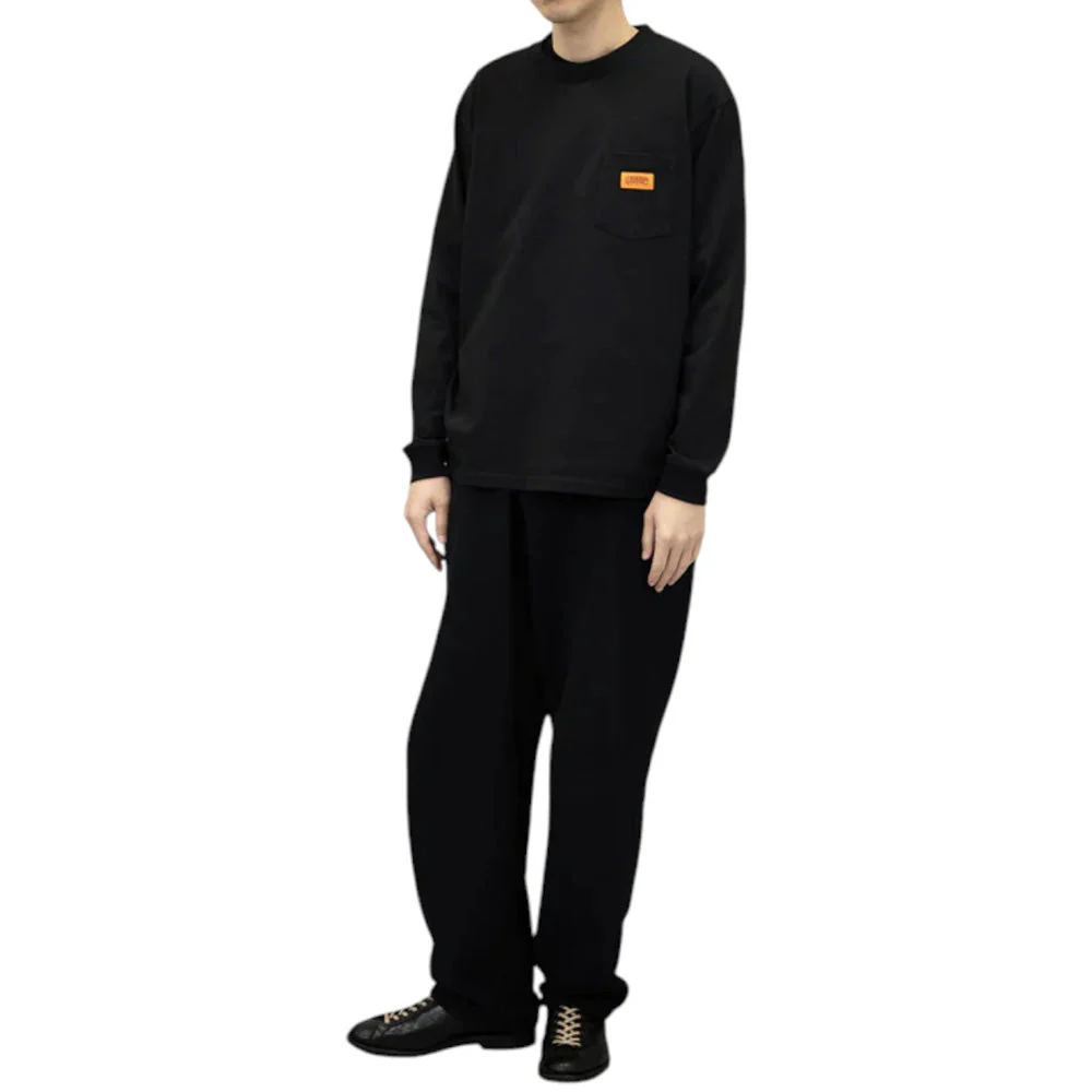 UNIVERSAL OVERALL SIGNATURE POCKET L/S TEE