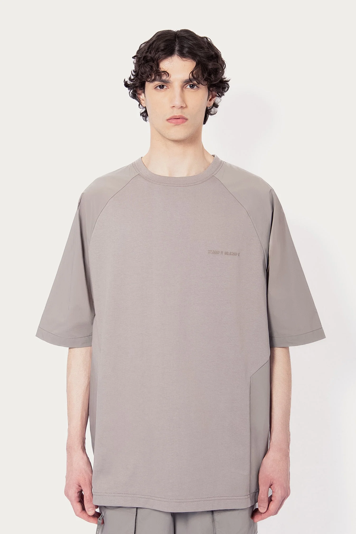 UNISEX WOVEN PANEL TEE