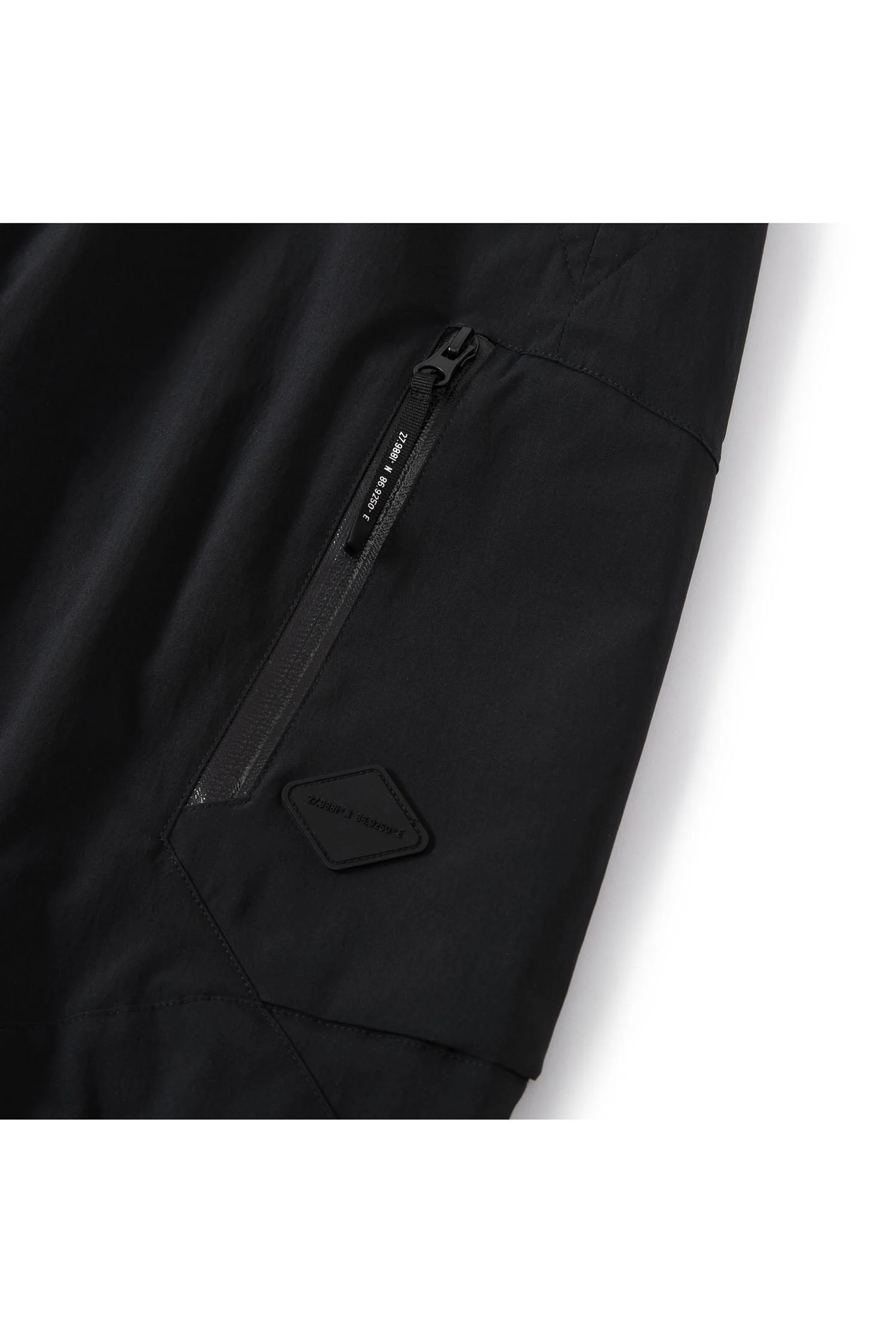 UNISEX PRIMEFLEX® TWO ZIP POCKETS BELTED TECH PANTS