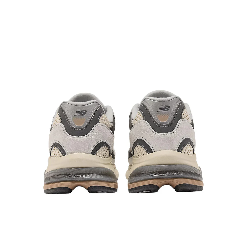 NEW BALANCE UNISEX 2010