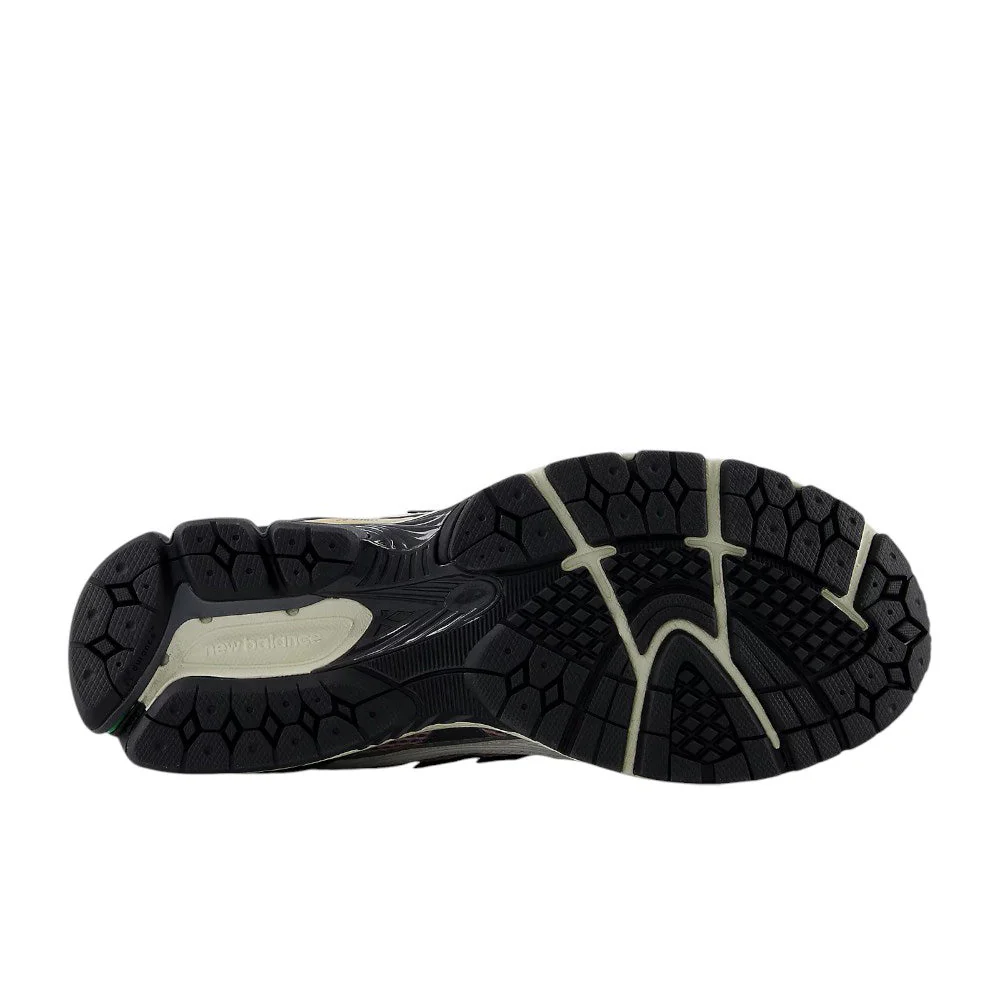 NEW BALANCE UNISEX 1906 UTILITY