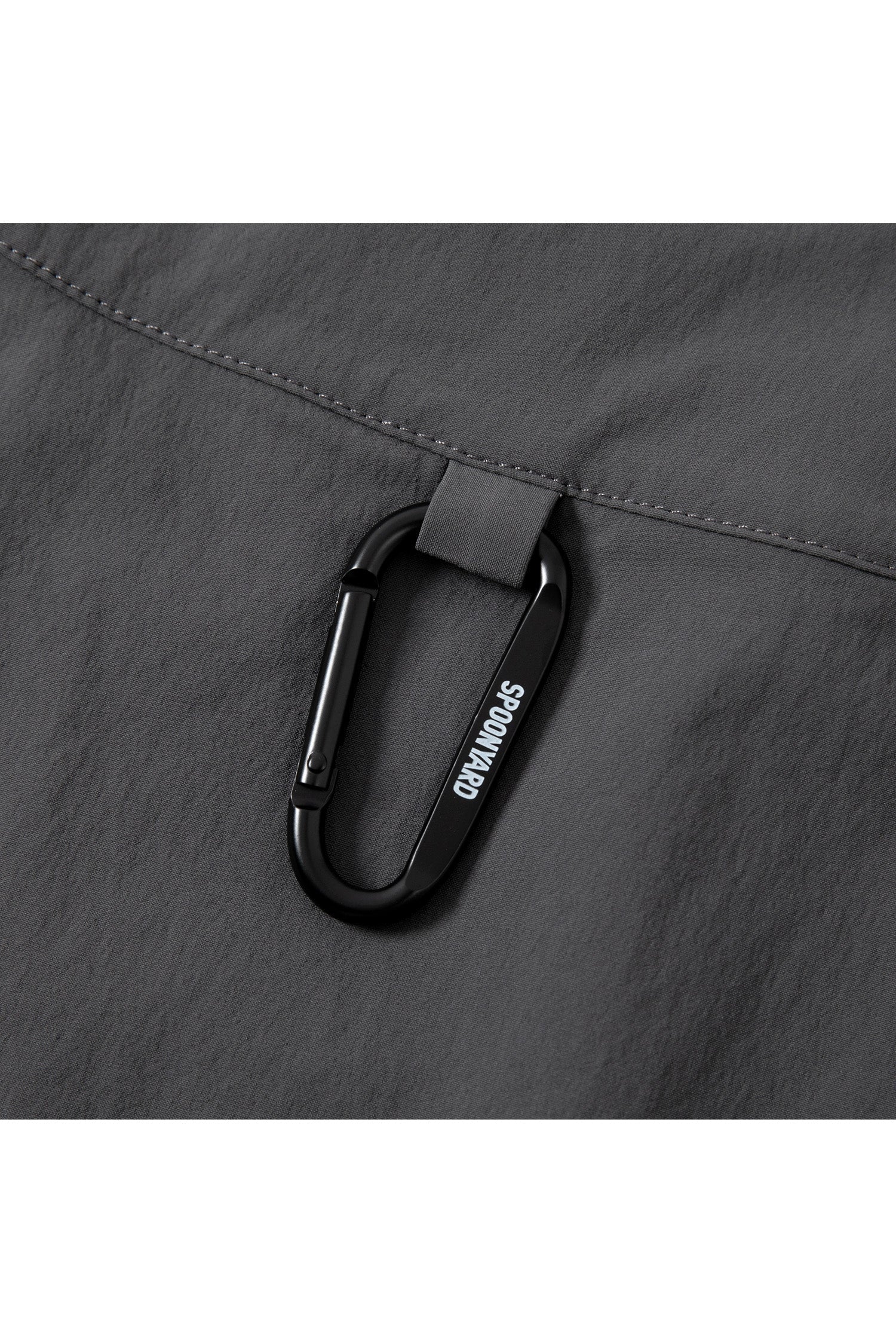 UNISEX PACKABLE SIDE ZIP POCKETS WOVEN S/S TOP