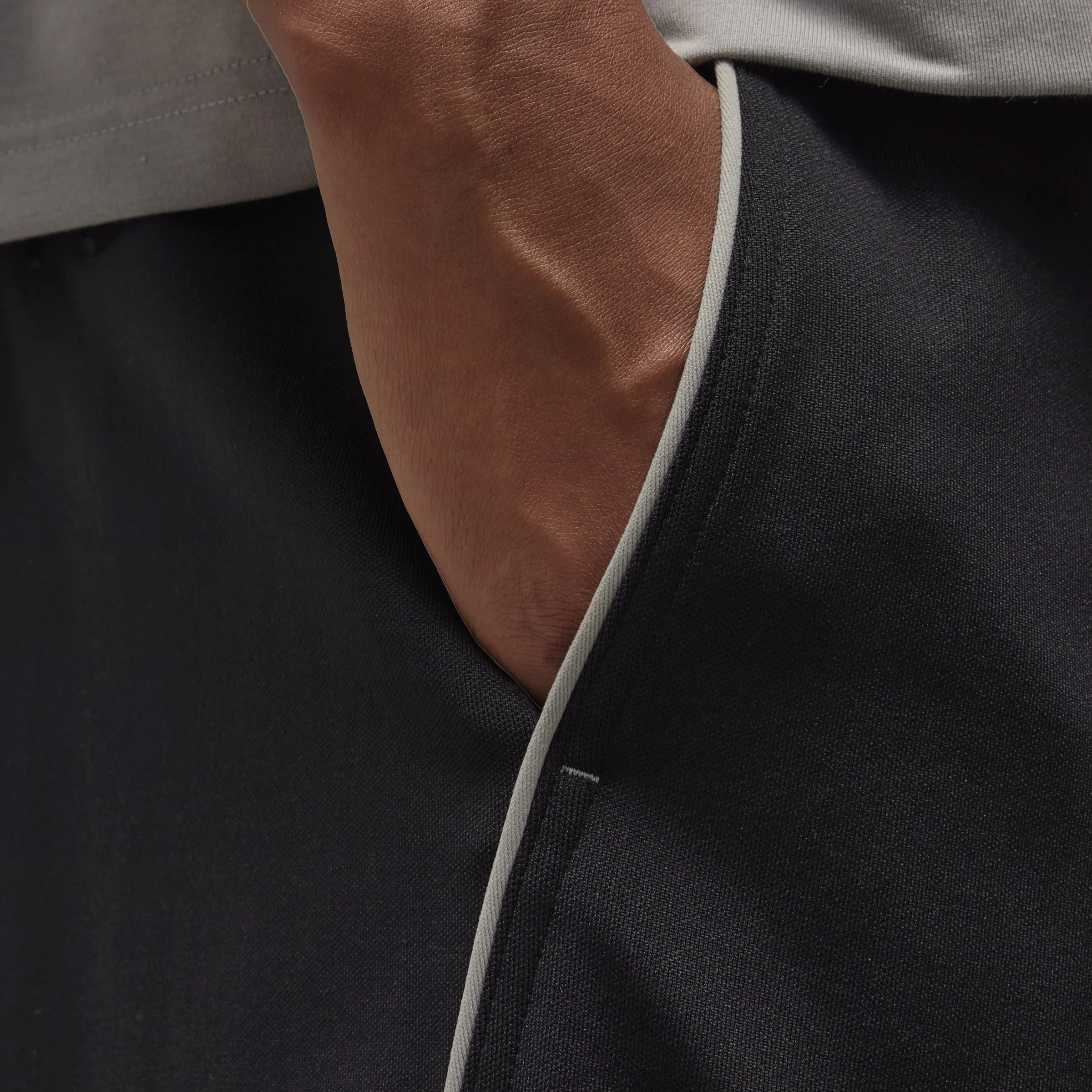 Y-3 SST TRACK PANTS (UNISEX)