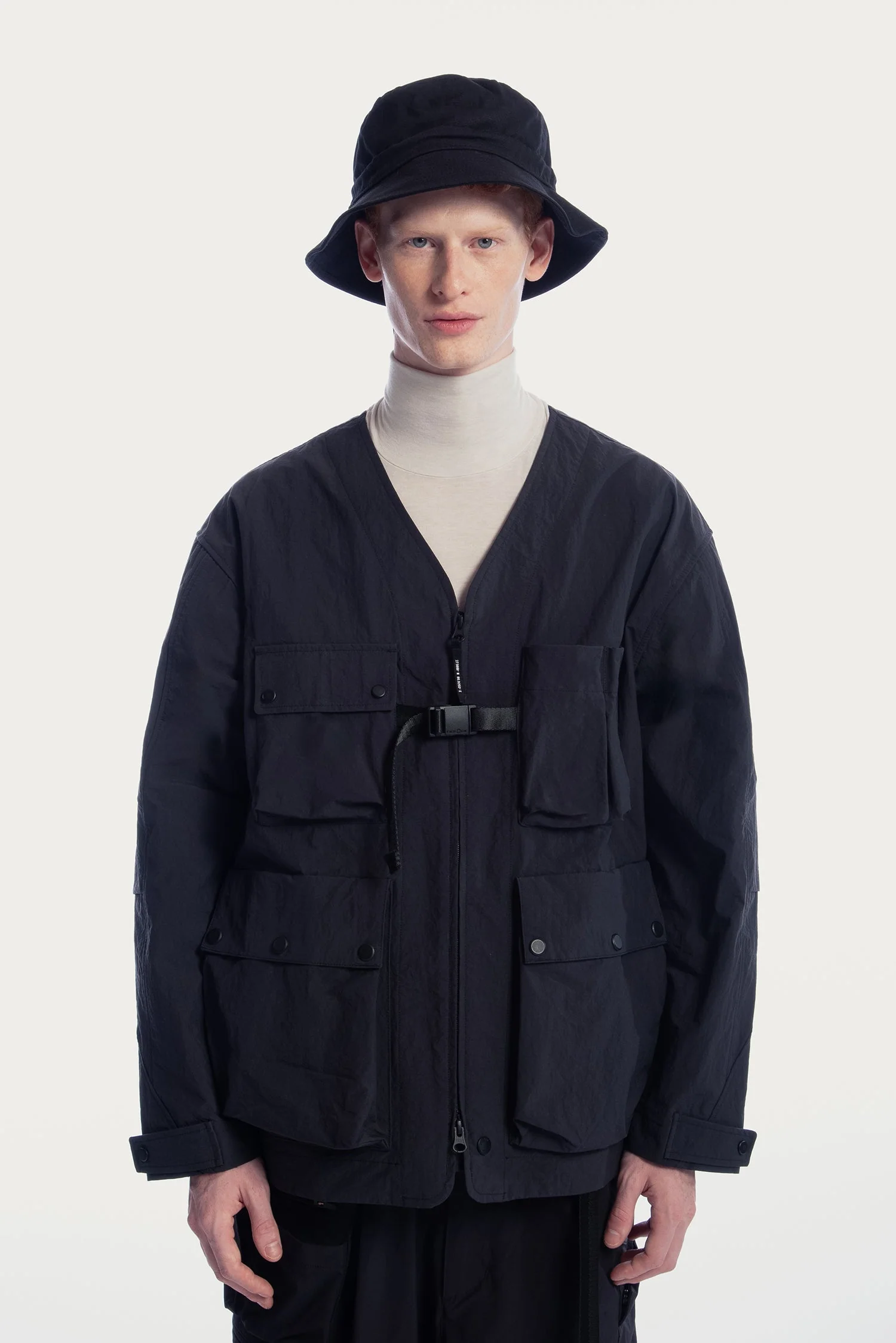 UNISEX V-NECK 3D POCKETS JACKET