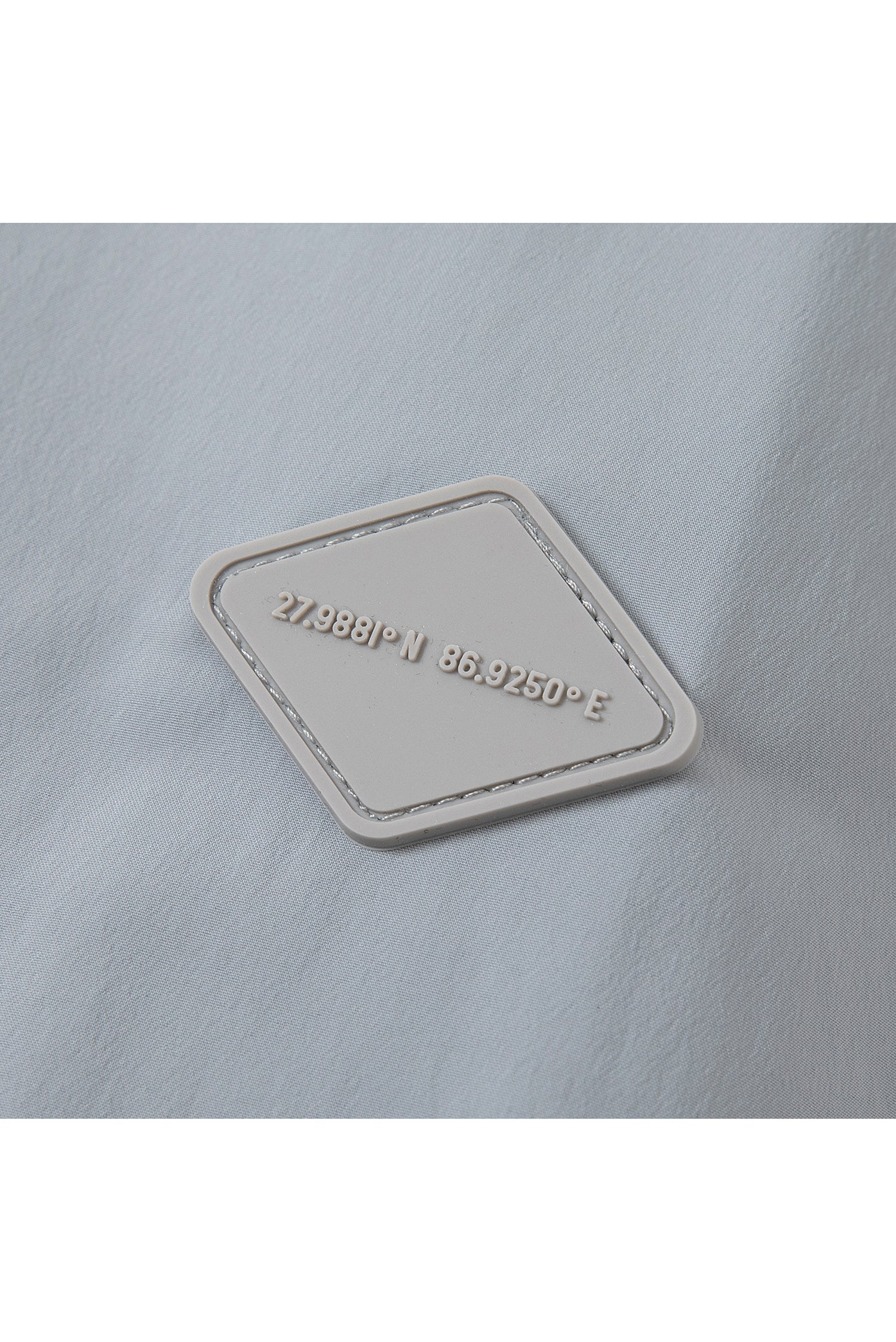 UNISEX SOLOTEX® ZIP FRONT MULTI POCKETS PULLOVER JACKET