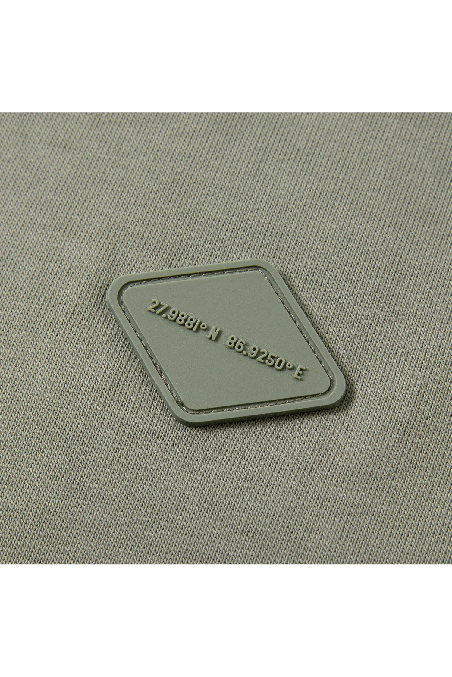 UNISEX DETACHABLE LAYER TEE