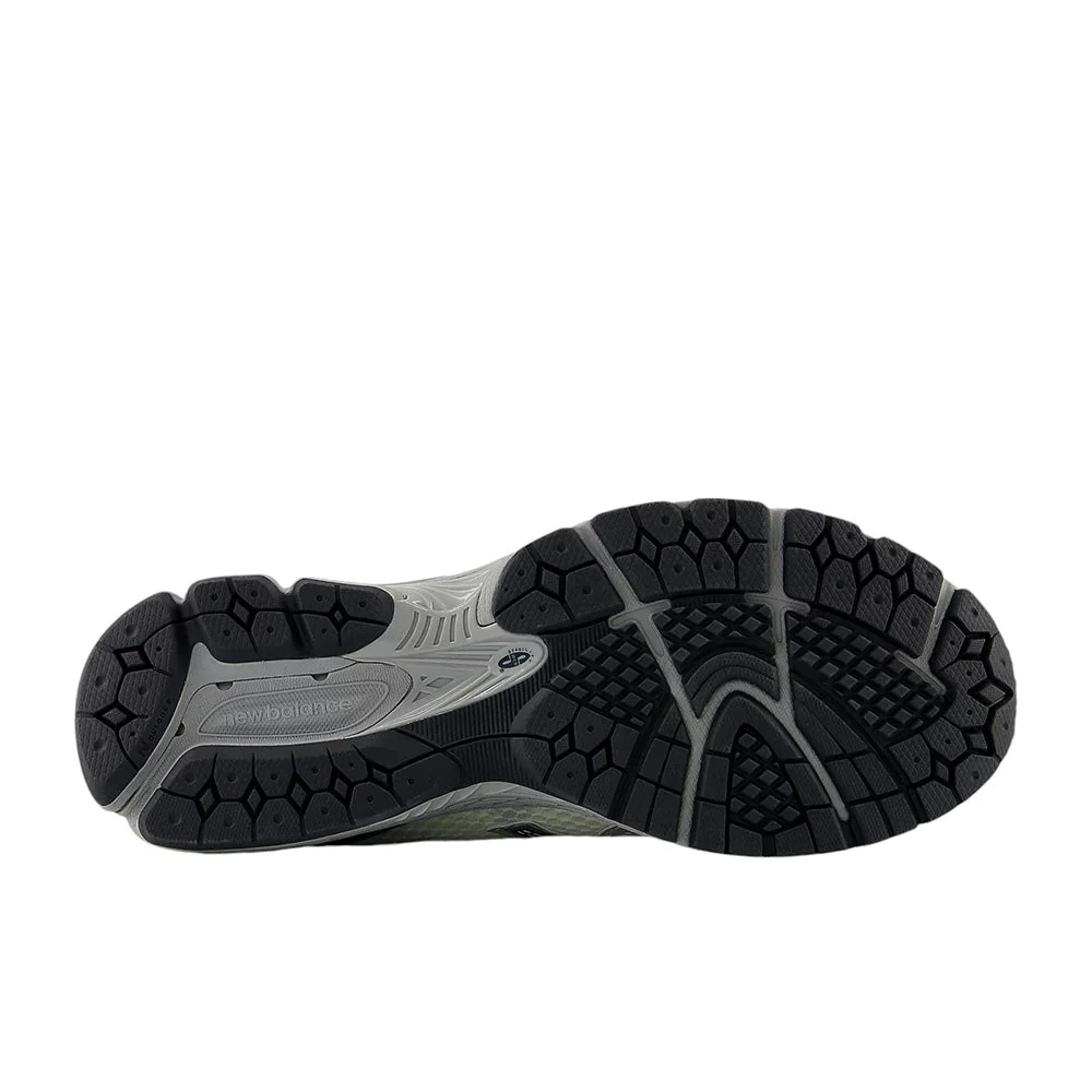 NEW BALANCE UNISEX 860V2