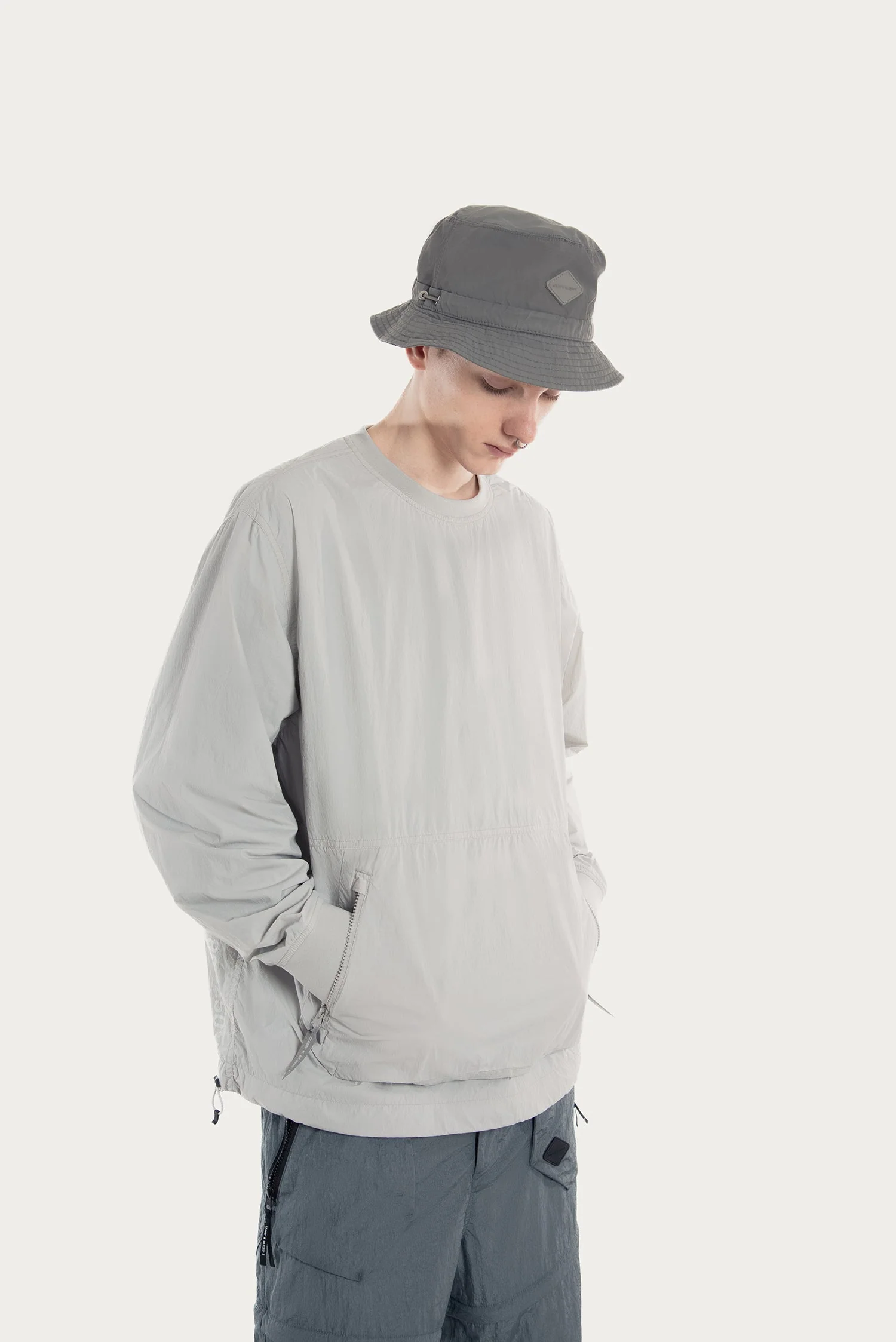 MEN'S TECH SHELL TOP