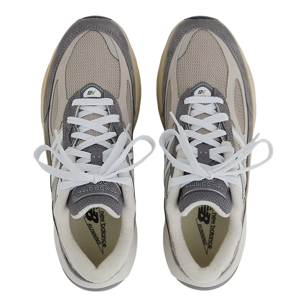 NEW BALANCE UNISEX MADE IN USA 990V6