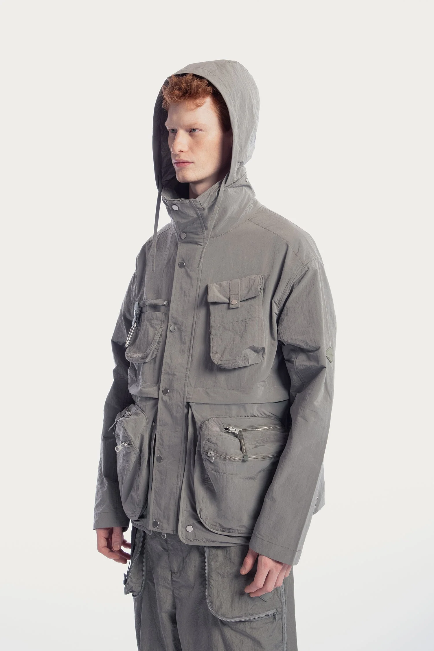 UNISEX 2-IN-1 CONVERTIBLE JACKET