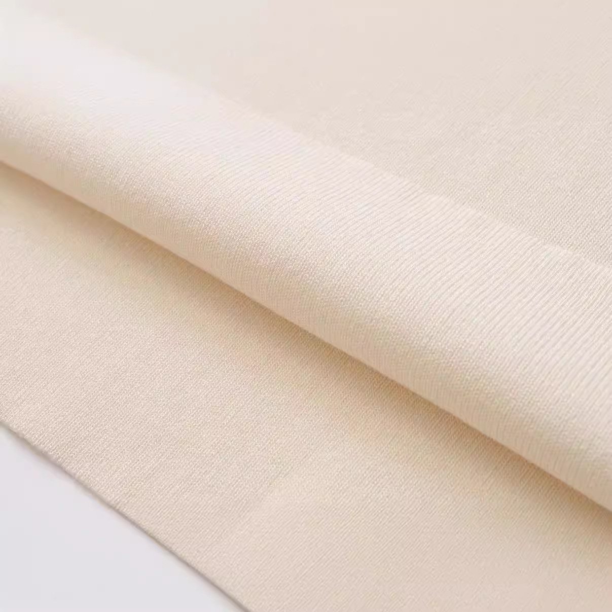 Elegant Sleeveless Zip-Neck Midi Bodycon Dress a?? Minimalist Slim Fit