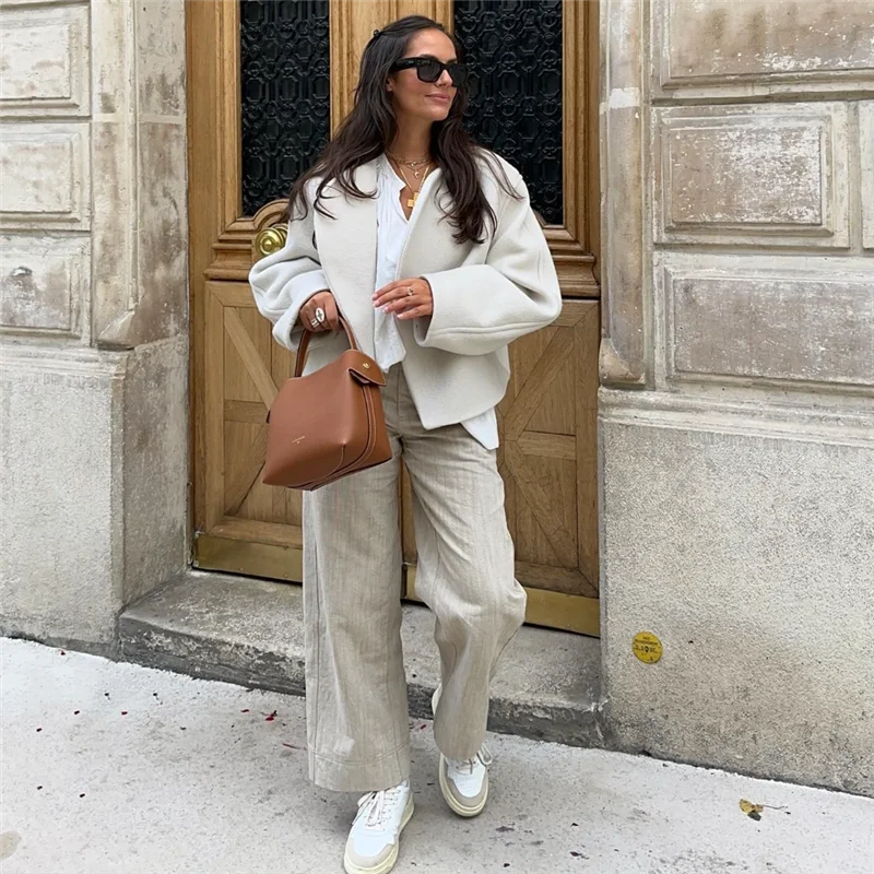 Oversized Cropped Womena??s Jacket a?? Elegant White Long Sleeve Coat