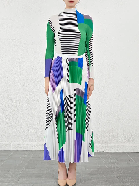 Elegant Pleated 2-Piece Set with Long Sleeve Top & A-Line Skirt