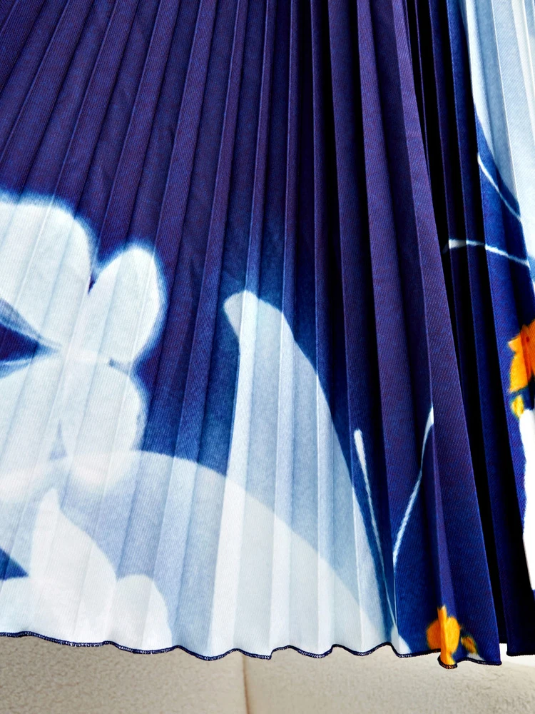 Printed Long Sleeve Top & Pleated Skirt Set a?? High-Neck 2-Piece Set