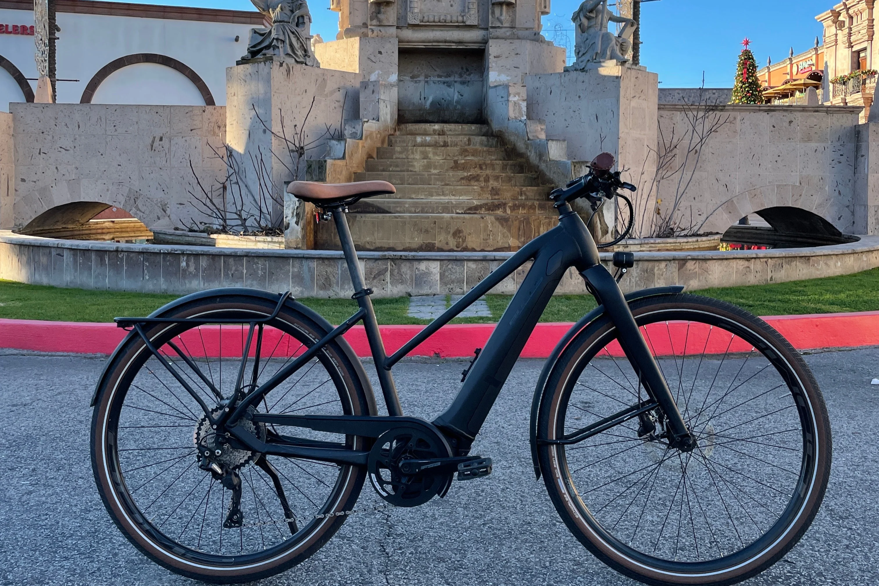 URBAN EVO 10 (Step-Thru Frame)